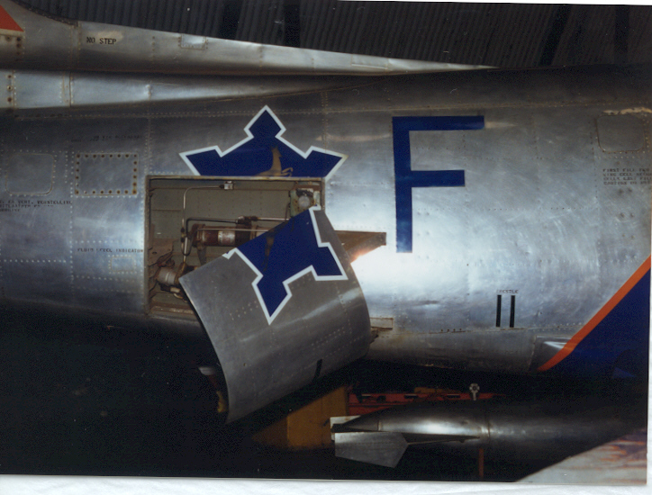 sabre18 right